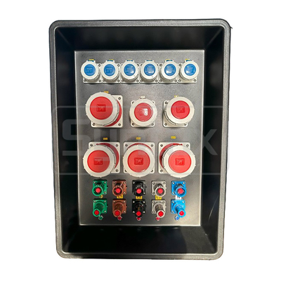 Syntax MD4 Dreiphasige 400A-Stromverteilungsbox Langlebiges HDPE IP67 für Katar Schwimmspielzeug 630x430x900mm